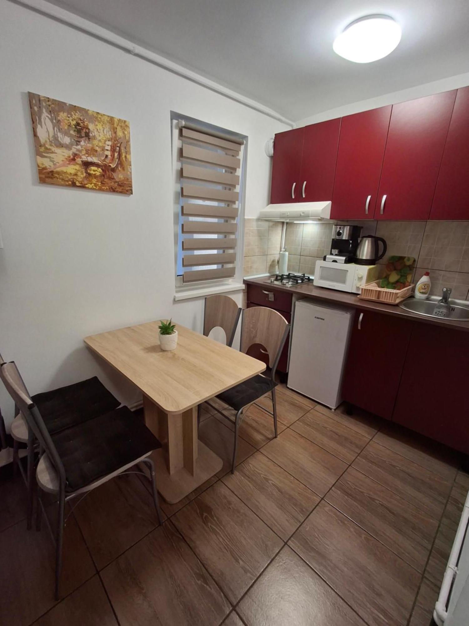 Apartament Claudia Deva Luaran gambar