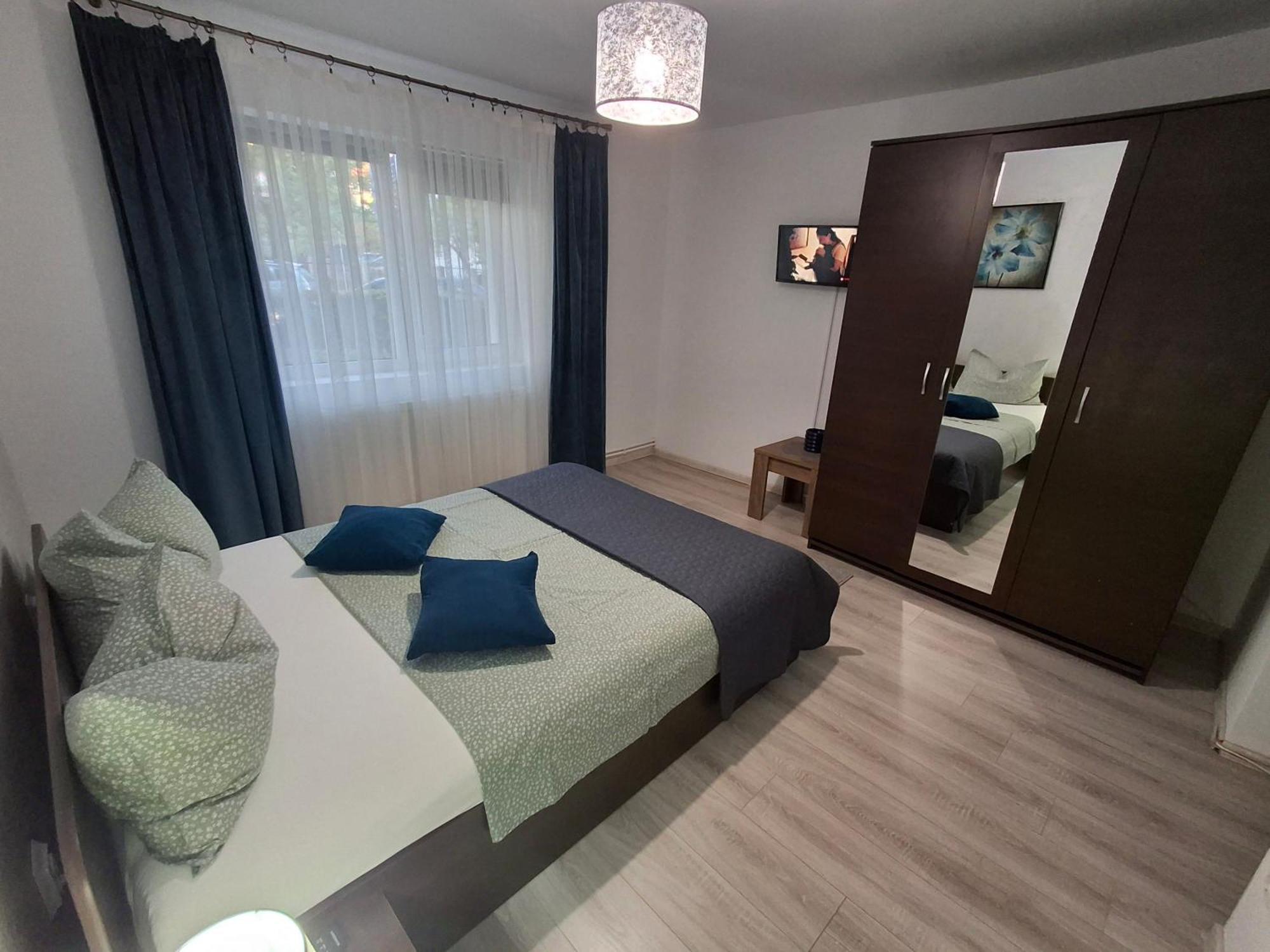Apartament Claudia Deva Luaran gambar